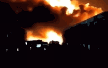 CLIP: Cháy lớn tại KCN Suối Tre, TP Long Khánh, khói bốc cao hàng trăm mét