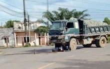 Tạm giữ tài xế xe ben chạy lấn làn, tông chết 3 người đi xe máy