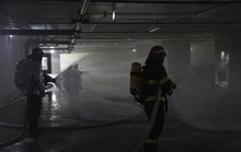 Phương án giải cứu hàng trăm người trong tầng hầm Vietcombank Tower bị khói, lửa vây kín