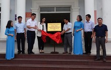 Nâng cao đời sống tinh thần, bảo đảm an toàn cho người lao động