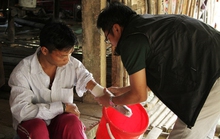 ĐI QUA NỖI ĐAU BOM MÌN: Việt Nam không đơn độc