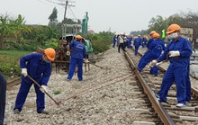 Hơn 11.000 lao động bị nợ lương, Tổng công ty Đường sắt “cầu cứu Thủ tướng