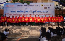 Trao tặng ngư dân Bà Rịa - Vũng Tàu 2.000 lá cờ Tổ Quốc