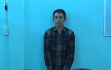 CLIP: Bắt quả tang gã đàn ông từ Ninh Bình vào Kiên Giang làm liều