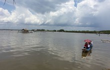 Lạc giữa đầm Bà Tường