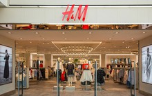 Cộng đồng mạng Việt Nam kêu gọi tẩy chay H&M vì bản đồ có đường lưỡi bò