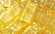Sức hấp dẫn của vàng giảm đi khi kinh tế Mỹ đón nhận nhiều tin tốt