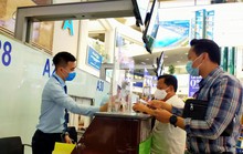 Giữ hay bỏ giá trần vé máy bay?