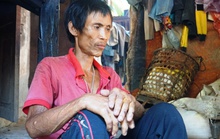 Người rừng Hồ Văn Lang suy kiệt vì bị ung thư giai đoạn cuối