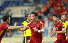 Đội tuyển Việt Nam vào tốp 90 thế giới, hơn Malaysia 68 bậc