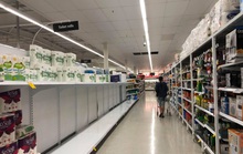 Dân Úc vét siêu thị khi nghe lệnh phong tỏa
