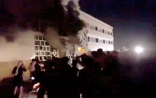 Iraq: Nổ bình oxy, cháy bệnh viện trị Covid-19, hàng chục người chết