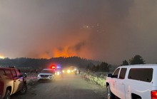 Cháy rừng lớn tại nhiều bang của Mỹ