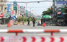 Covid-19: Campuchia phong tỏa 8 tỉnh, áp dụng giới nghiêm chưa từng có