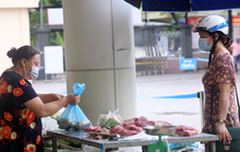 Hàng loạt mô hình chợ kiểu mới trong thời điểm giãn cách xã hội