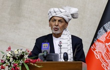Tổng thống Afghanistan đã lên máy bay rời đất nước?