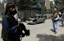 Taliban bắn người phản đối, 14 người thương vong
