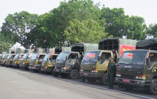 Bộ Tư lệnh TP HCM xuất quân thực hiện chiến dịch 100.000 phần quà hỗ trợ nhân dân