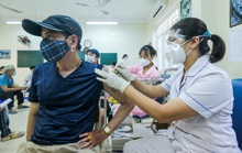 Hà Nội đạt kỷ lục tiêm tới 600.000 mũi vắc-xin Covid-19/ngày