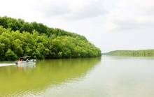 Nhiều ý nghĩa từ tour tri ân lực lượng tuyến đầu phòng, chống dịch tại TP HCM