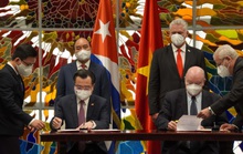 Chủ tịch nước Nguyễn Xuân Phúc được trao Huân chương José Marti cao quý nhất của Cuba