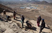 Nga và Trung Quốc quan tâm khối tài nguyên 1.000 tỉ USD của Afghanistan