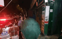 CLIP: Khám xét nhà Trưởng phòng Cảnh sát kinh tế Công an Hà Nội