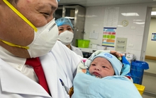 Ngắm những công dân nhí đầu tiên năm 2022 tại bệnh viện sản lớn nhất miền Bắc