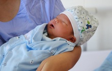 Bệnh viện Thiện Hạnh chào đón em bé thứ 100.000
