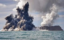 Tonga thiệt hại diện rộng sau trận núi lửa phun kèm động đất, sóng thần