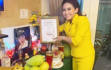 Nghệ sĩ Bình Tinh lấn sân sang kịch, dâng mẹ giải Vàng