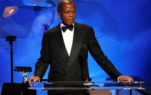 Tiết lộ nguyên nhân diễn viên da màu đầu tiên đoạt giải Oscar qua đời