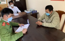Hai thanh niên đến nhà nghỉ làm điều mờ ám