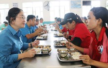 Bữa ăn đủ chất mới có sức làm tốt