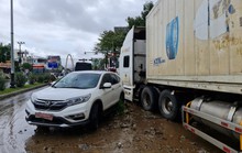CLIP: Đà Nẵng sau trận mưa ngập lịch sử: Đường phố xơ xác, xe chết máy nằm la liệt...