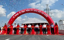 Thông xe hoàn toàn cây cầu quan trọng