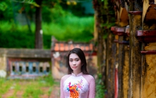 Hoa hậu Ban Mai tuyệt đẹp với Áo hoa