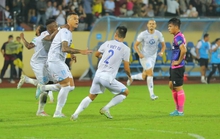 Sài Gòn FC nguy cơ rớt hạng sau trận thua Nam Định