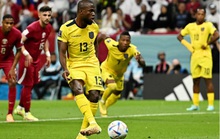 Người hùng Enner Valencia
