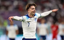 Jack Grealish ăn mừng lạ, lấy nước mắt cư dân mạng