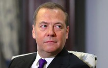 Ông Medvedev nói về “cuộc ly hôn xấu xí” của Mỹ - EU
