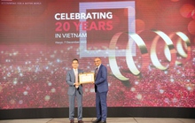 Bộ Tài chính vinh danh 20 năm đóng góp của ACCA tại Việt Nam