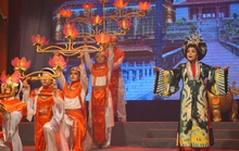 Nhà hát Thanh Niên giảm giá vé vở Vương quyền
