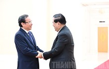 Bí thư Nguyễn Văn Nên chào xã giao Thủ tướng Campuchia Hun Sen