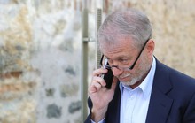 Canada chuẩn bị tịch thu tài sản tỉ phú Nga Roman Abramovich