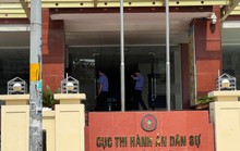 Khám xét tại trụ sở Cục Thi hành án Dân sự TP HCM