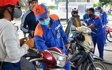 Giá xăng, giá gạo đẩy CPI tháng 8 tăng 0,88%