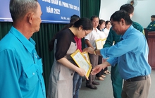 Vượt khó chăm lo cho người lao động