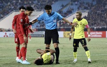 Việt Nam - Malaysia 3-0: Vì sao tuyển Việt Nam được hưởng phạt đền, cầu thủ Malaysia bị thẻ đỏ?