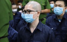Hình ảnh Nguyễn Thái Luyện và đồng phạm trong ngày tuyên án đầu tiên